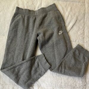 Girls Nike sweatpants